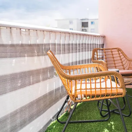 Nouveau - Vivacity - Gare Apartmán *